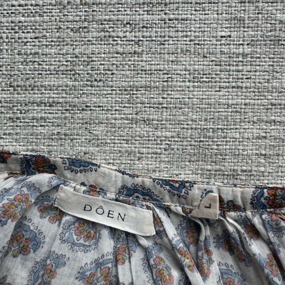Doen June Top in Sea Salt Bedford Paisley - Picture 4 of 4